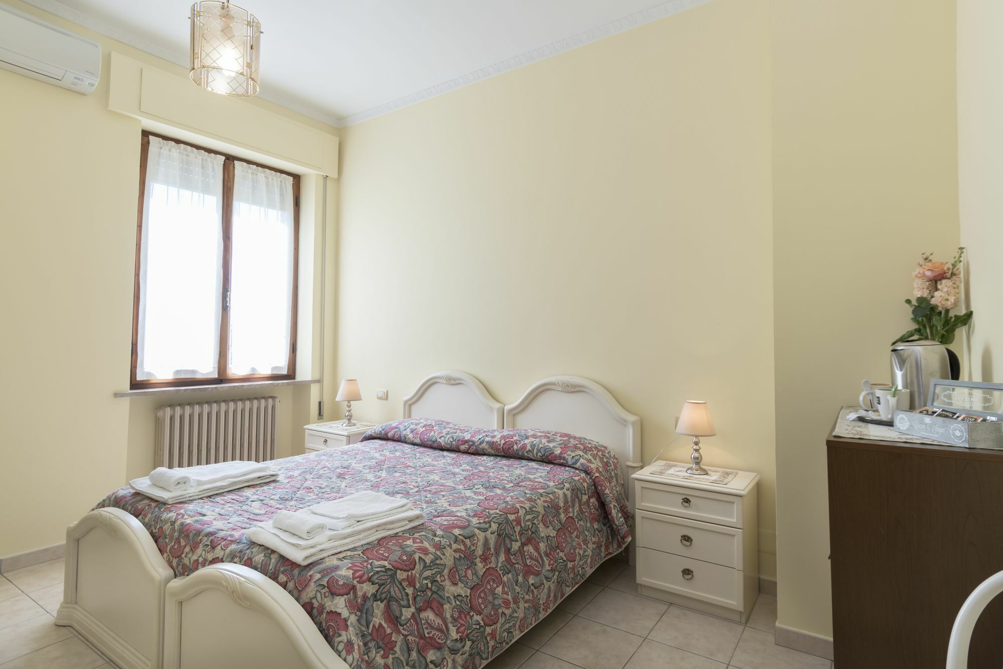 Camere Mariella Assisi Eksteriør bilde